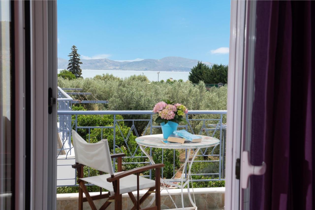 Beachfront Villa Samantha'S Paradise Kivérion Exteriér fotografie